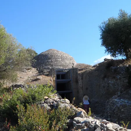 Irida Апарт-отель