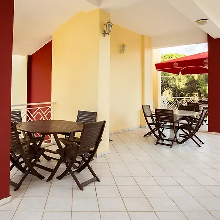 Irida Апарт-отель Кипарисия