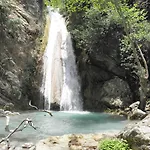 公寓式酒店 Irida 基帕里夏