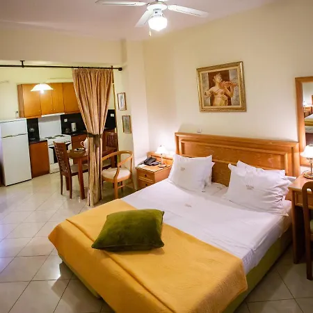 Aparthotel Irida 3*