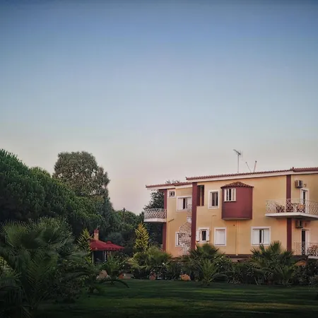 Aparthotel Irida Kyparissia