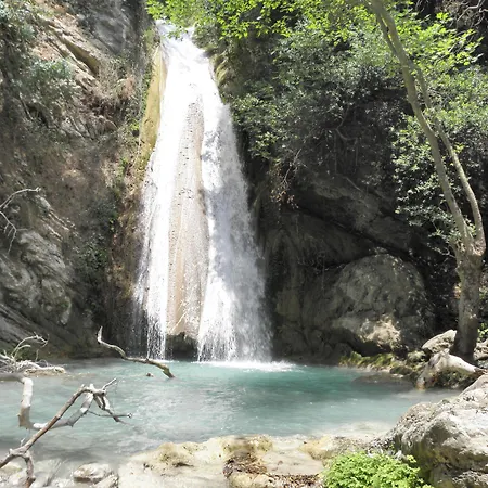 Aparthotel Irida Kyparissia