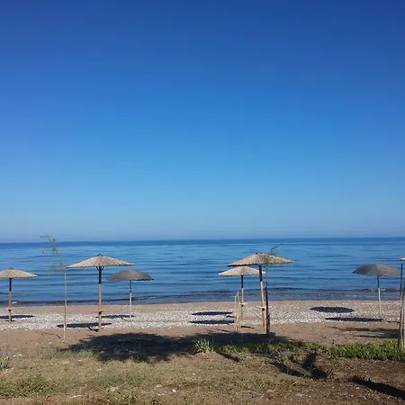 Aparthotel Irida 3*