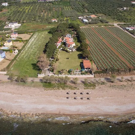 Aparthotel Irida Kyparissia