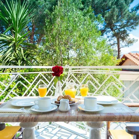 Aparthotel Irida Kyparissia